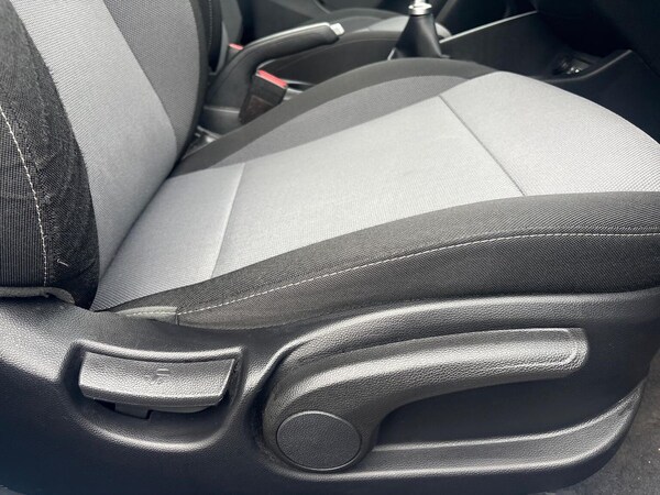Used Hyundai i20 2020 for sale - 76127133: Photo 29