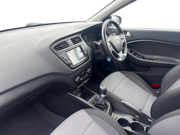 Used Hyundai i20 2020 for sale - 76127133: Photo 7
