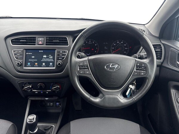 Used Hyundai i20 2020 for sale - 76127133: Photo 9