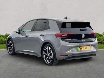 Used Volkswagen ID.3 2021 for sale - 78039300: Photo