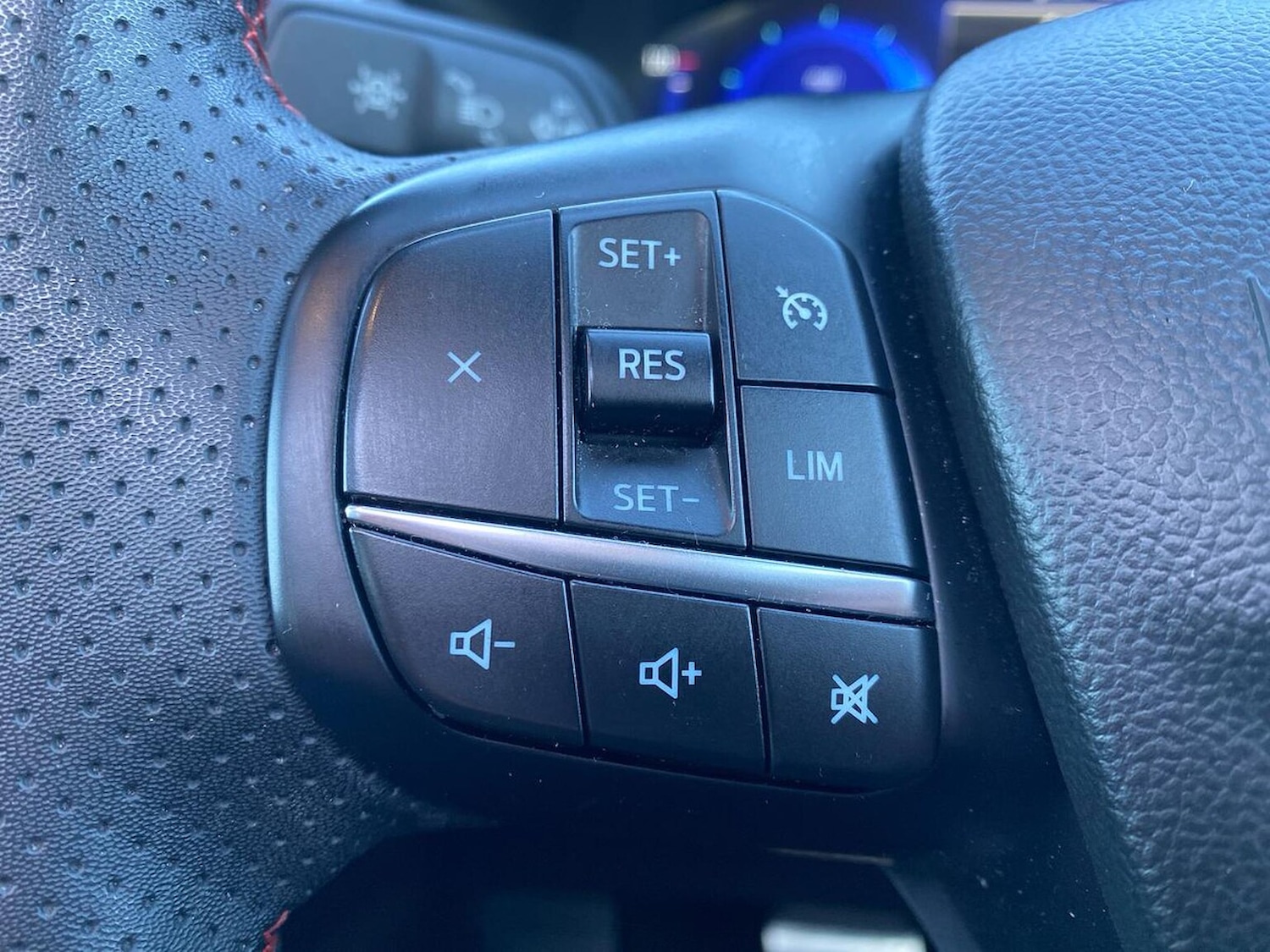 Used Ford Kuga 2023 for sale - 76340567: Photo 26