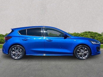 Used Ford Focus 2022 for sale - 79251953: Photo