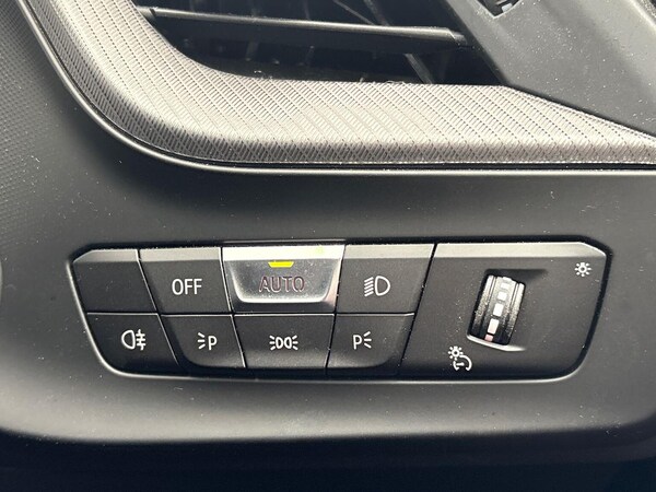 Used BMW 1 Series 2022 for sale - 76157232: Photo 22