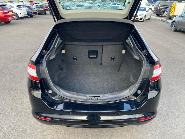 Used Ford Mondeo 2019 for sale - 76288614: Photo 17
