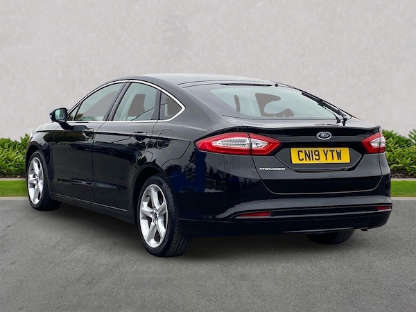 Used Ford Mondeo 2019 for sale - 76288614: Photo 2