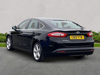 Used Ford Mondeo 2019 for sale - 76288614: Photo 2