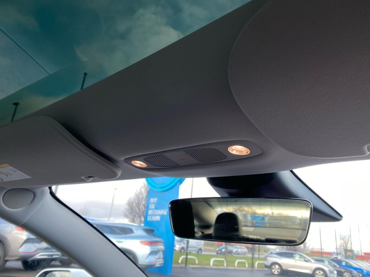 Used Tesla Model 3 2021 for sale - 77640359: Photo 14