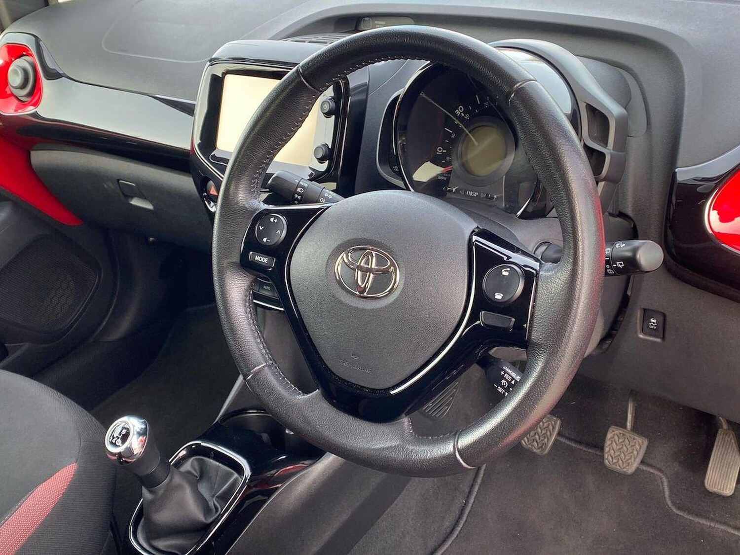 Used Toyota AYGO 2017 for sale - 78194865: Photo 17