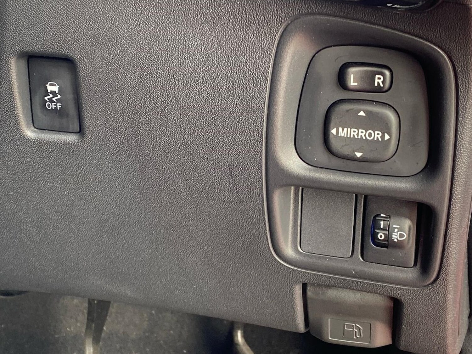 Used Toyota AYGO 2017 for sale - 78194865: Photo 24