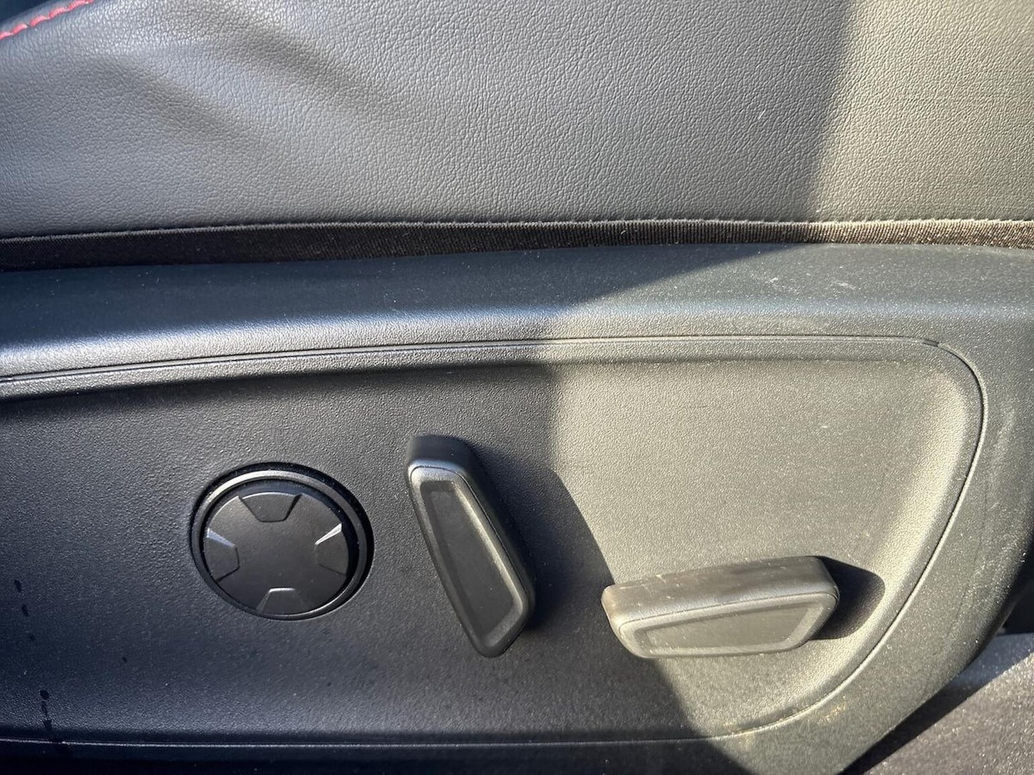 Used Ford Kuga 2025 for sale - 76893285: Photo 30