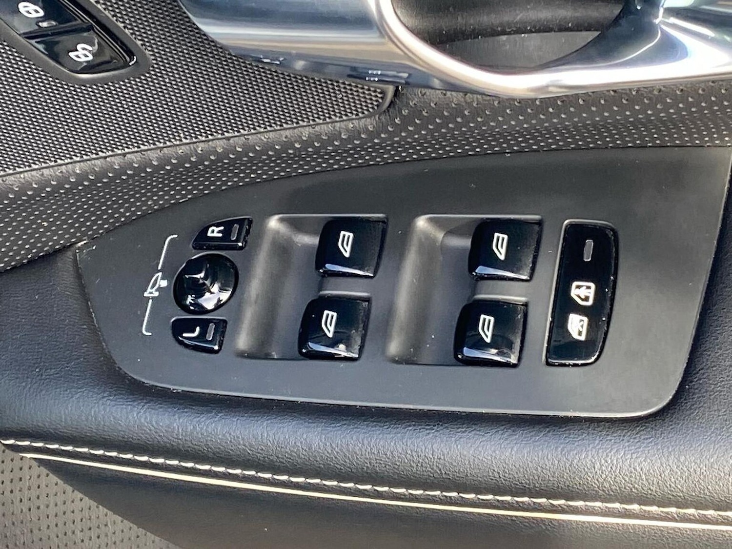 Used Volvo V90 2018 for sale - 78195226: Photo 23