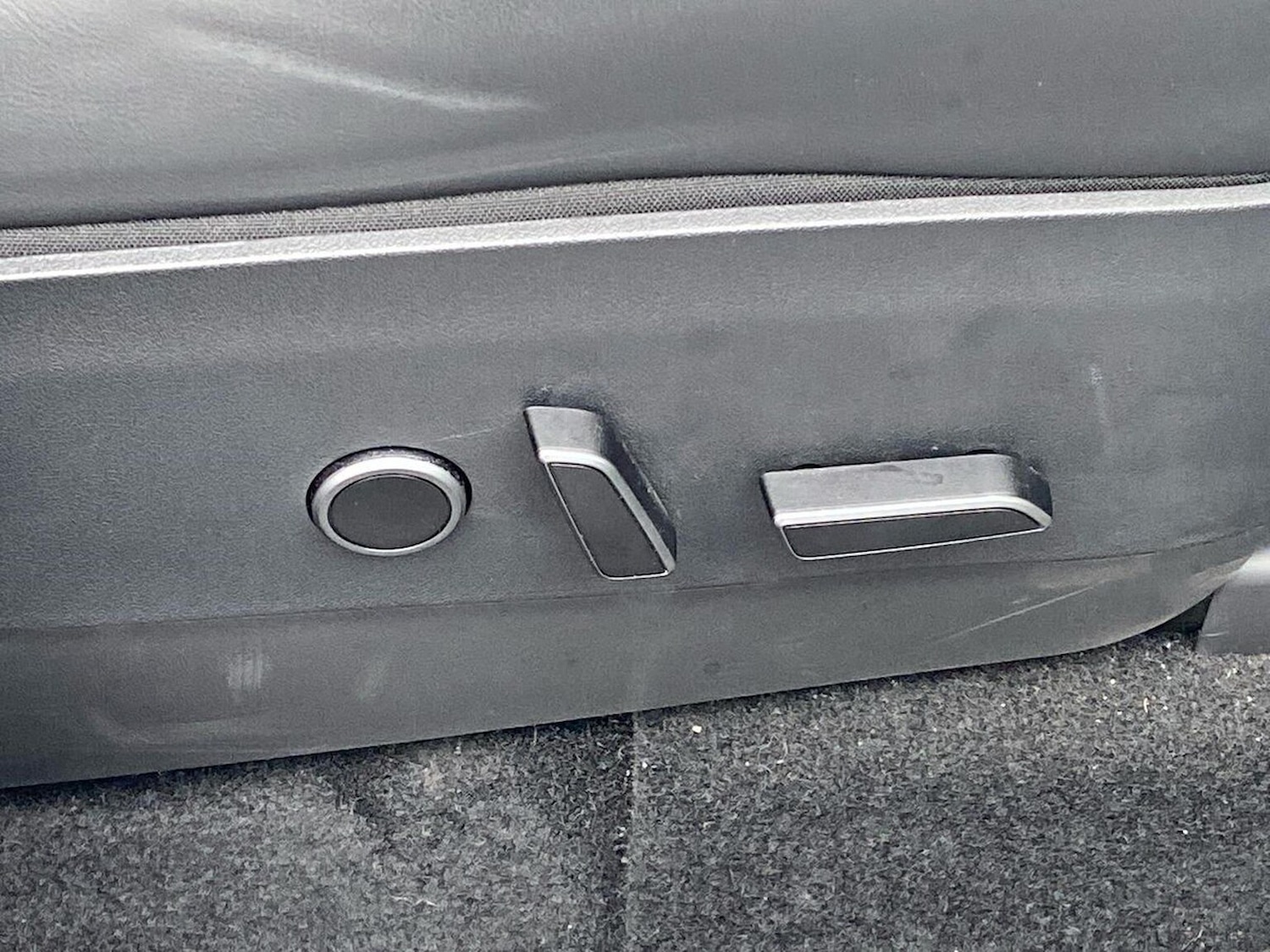 Used Tesla Model Y 2022 for sale - 77888596: Photo 30