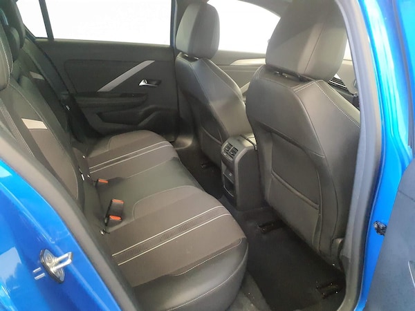 Used Vauxhall Astra 2023 for sale - 76219182: Photo 9