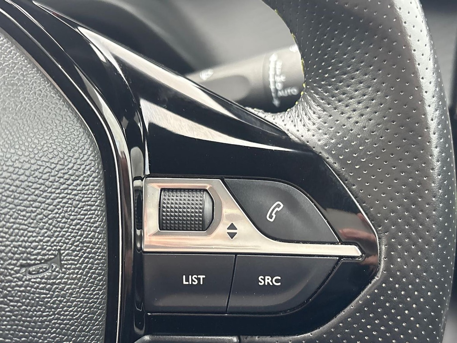 Used Peugeot 208 2022 for sale - 76763450: Photo 26