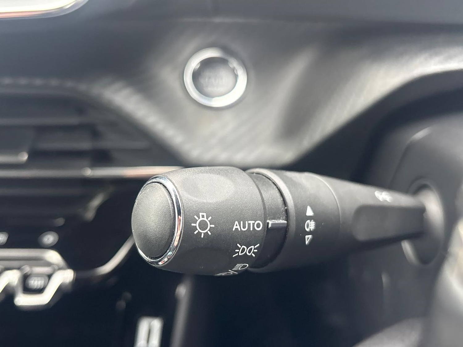 Used Peugeot 208 2022 for sale - 76763450: Photo 27