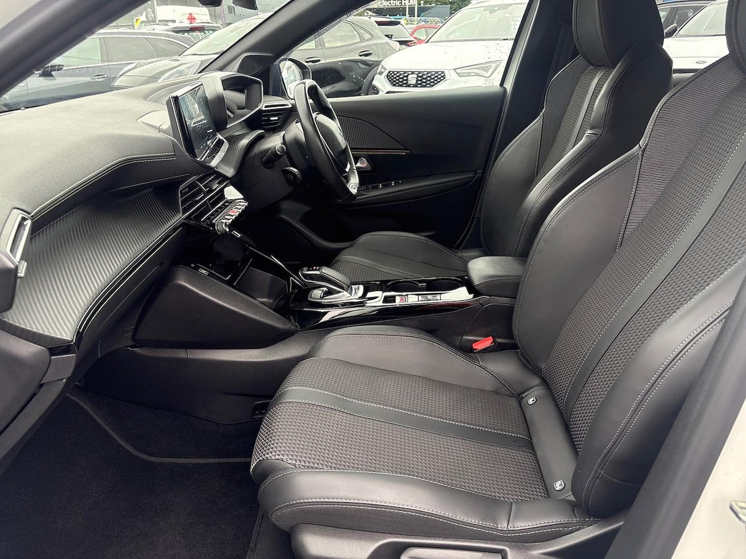 Used Peugeot 208 2022 for sale - 76763450: Photo 39