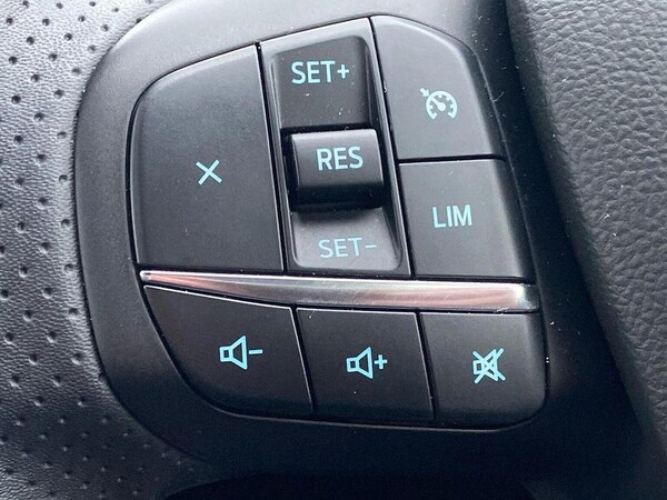 Used Ford Kuga 2024 for sale - 75505391: Photo 26