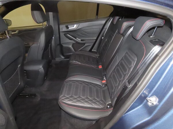 Used Ford Focus 2023 for sale - 76324670: Photo 10