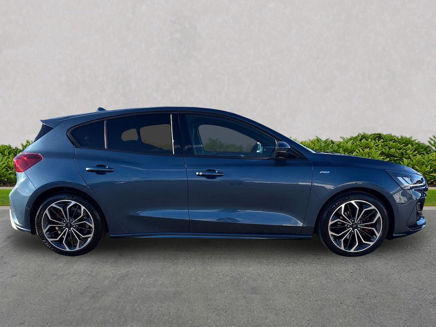 Used Ford Focus 2023 for sale - 76324670: Photo 3