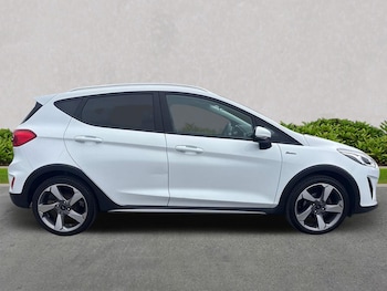 Used Ford Fiesta 2018 for sale - 75712963: Photo
