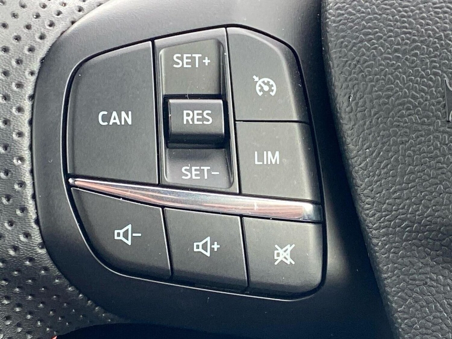 Used Ford Puma 2023 for sale - 78195005: Photo 28