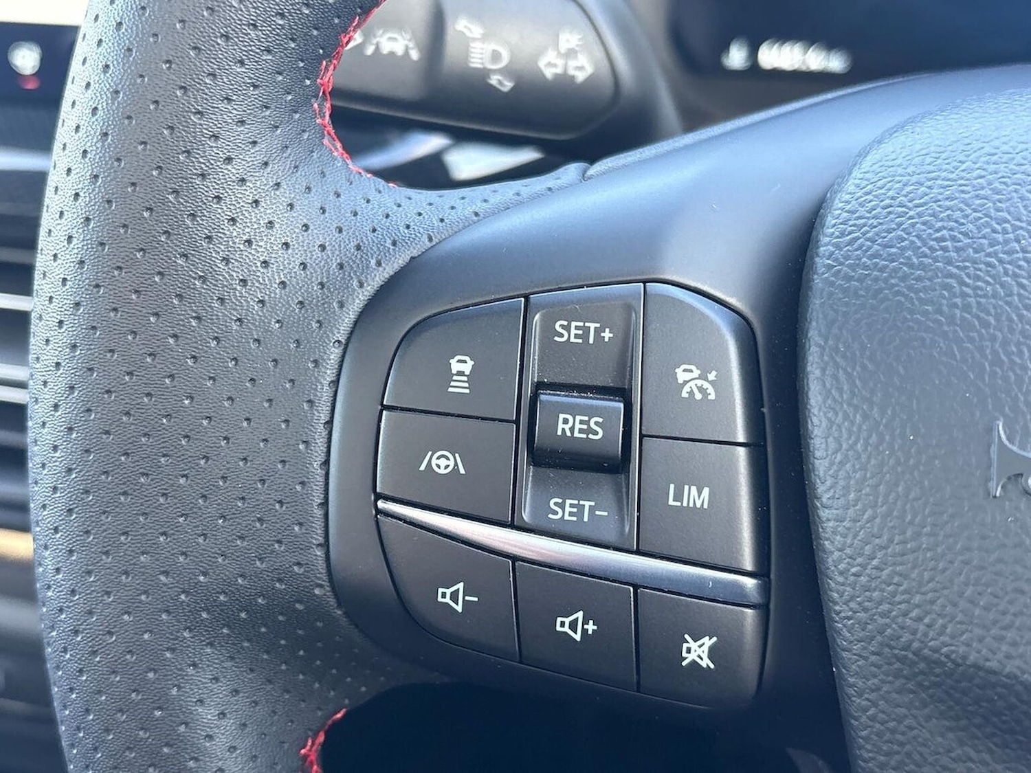 Used Ford Focus 2024 for sale - 76893289: Photo 26