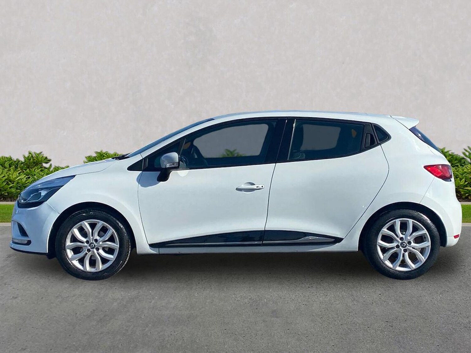 Used Renault Clio 2017 for sale - 78194912: Photo 21