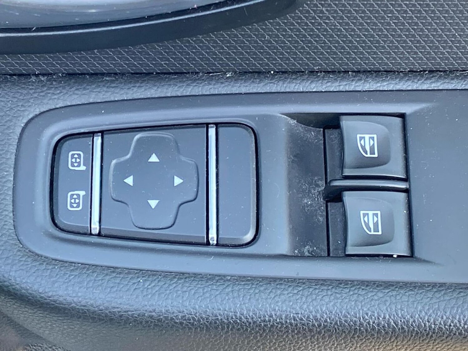 Used Renault Clio 2017 for sale - 78194912: Photo 23