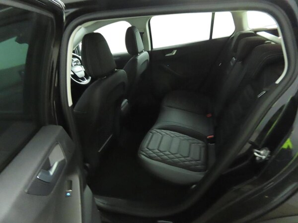 Used Ford Focus 2024 for sale - 76287287: Photo 9