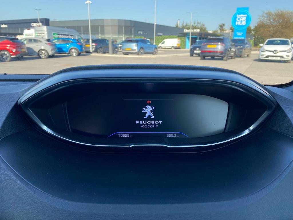 Used Peugeot 3008 2020 for sale - 78210239: Photo 12