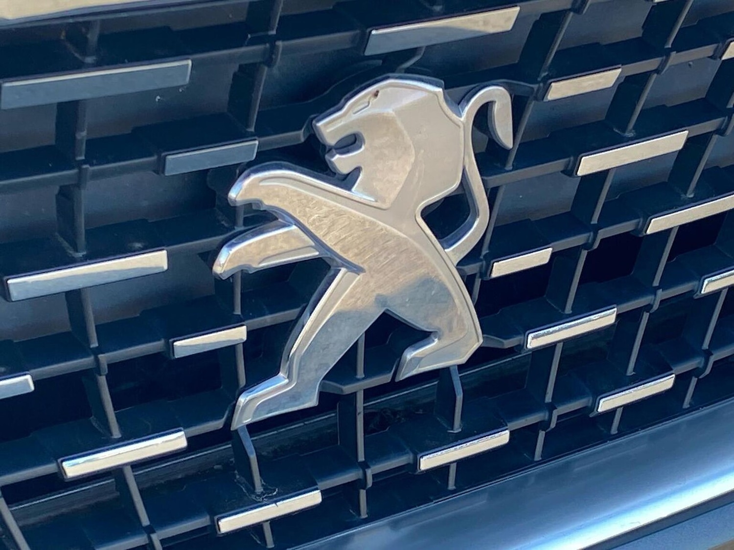 Used Peugeot 3008 2020 for sale - 78210239: Photo 34