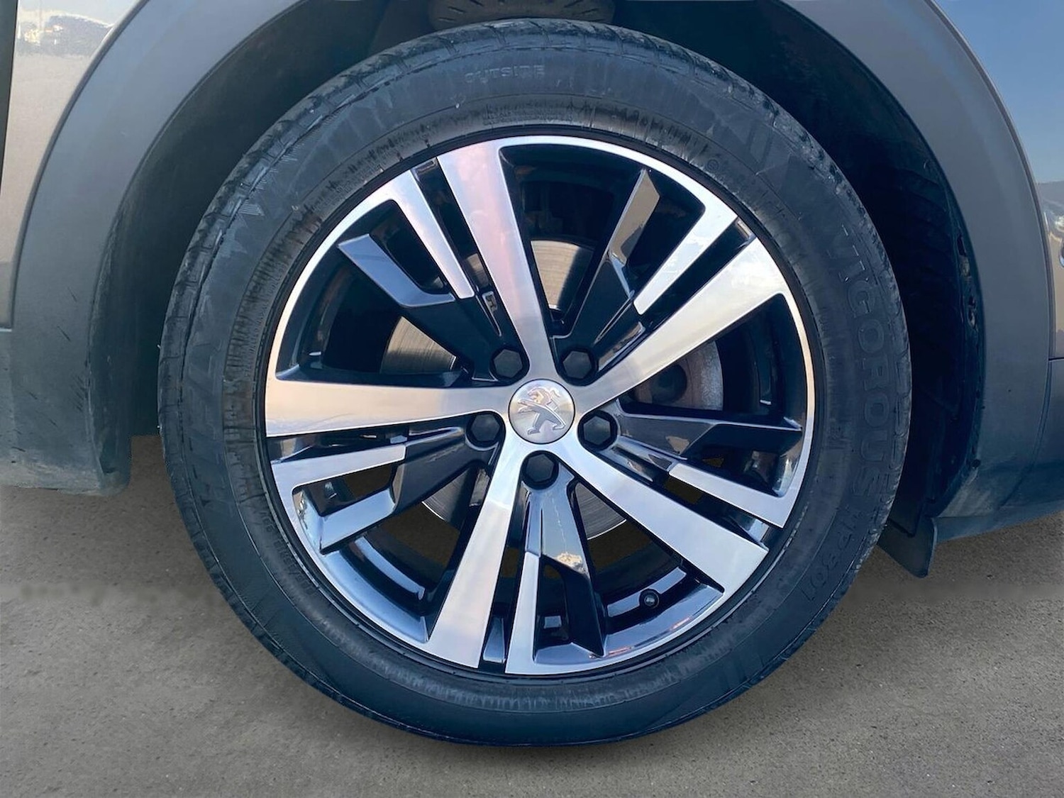 Used Peugeot 3008 2020 for sale - 78210239: Photo 8