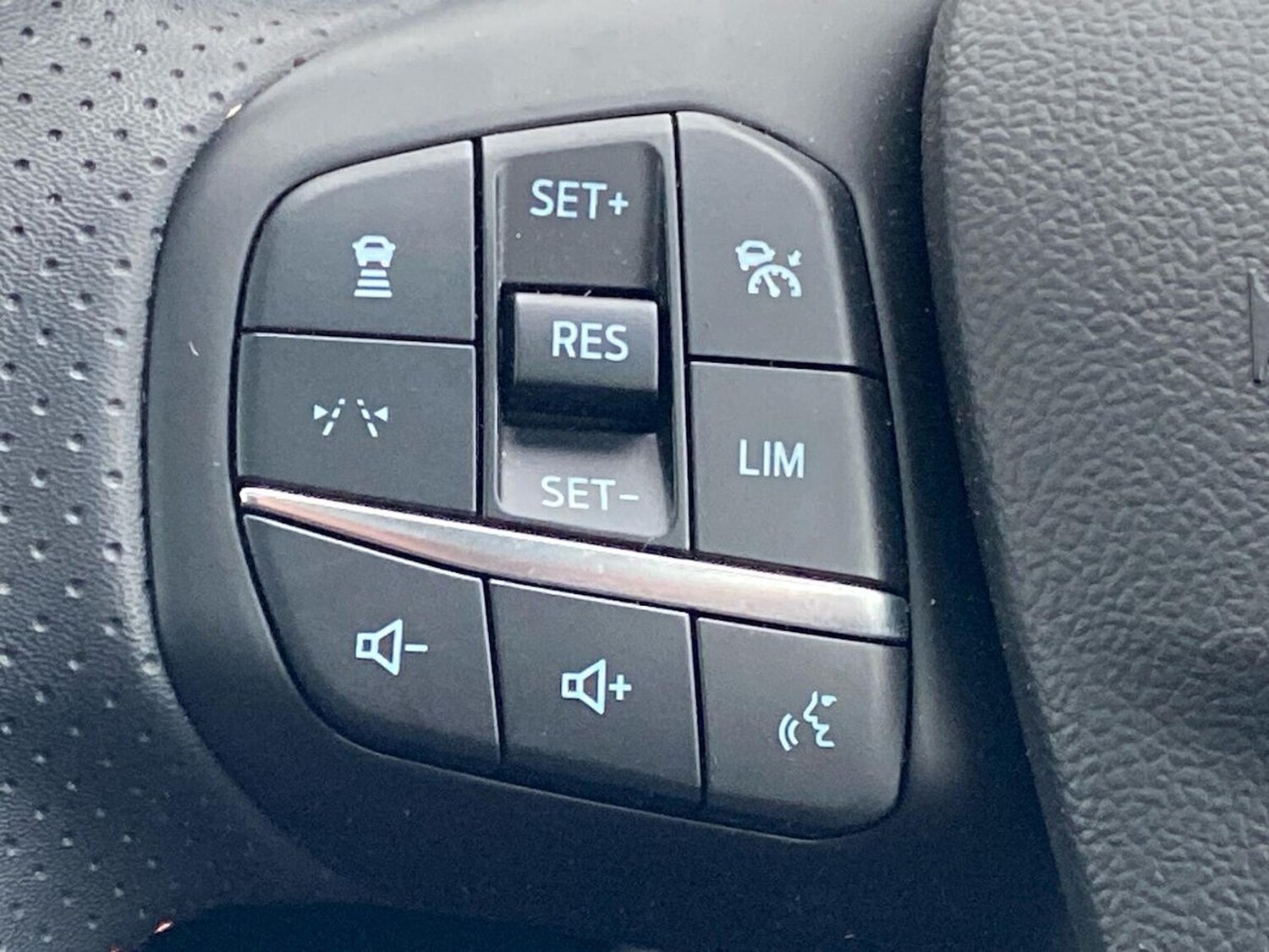 Used Ford Kuga 2025 for sale - 77759379: Photo 26