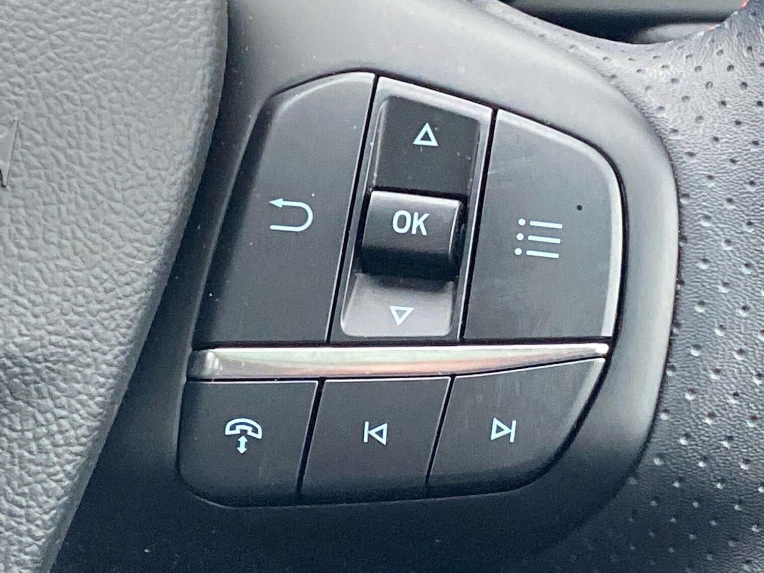 Used Ford Kuga 2025 for sale - 77759379: Photo 27