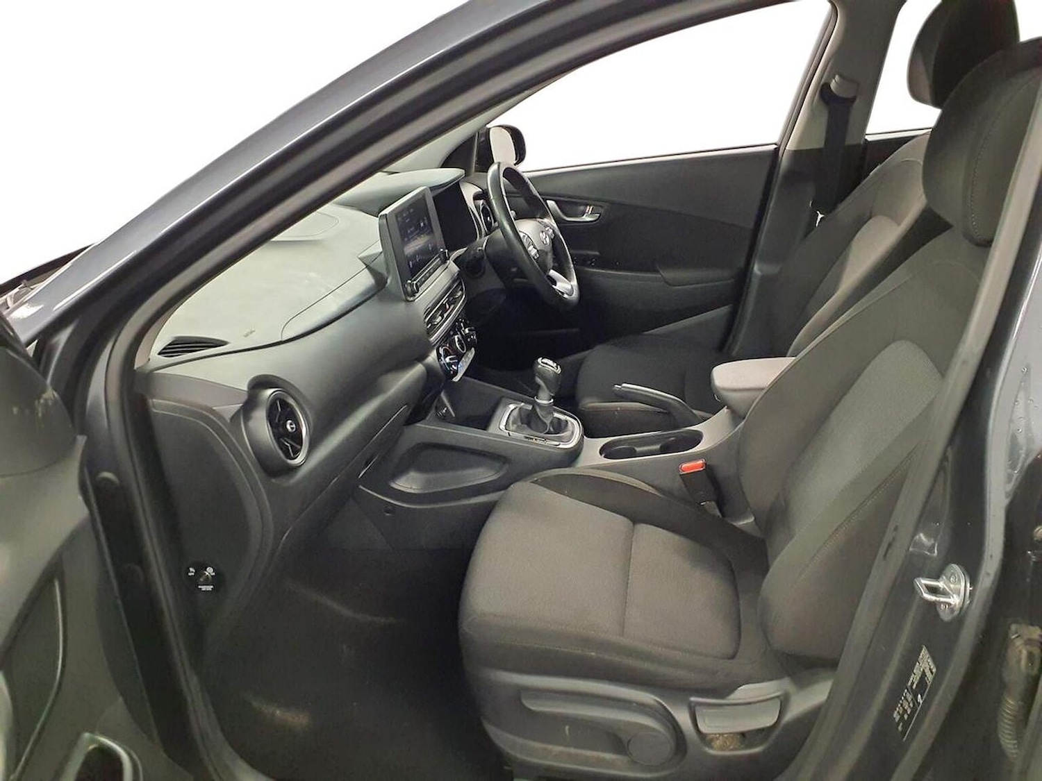 Used Hyundai KONA 2021 for sale - 76821737: Photo 8