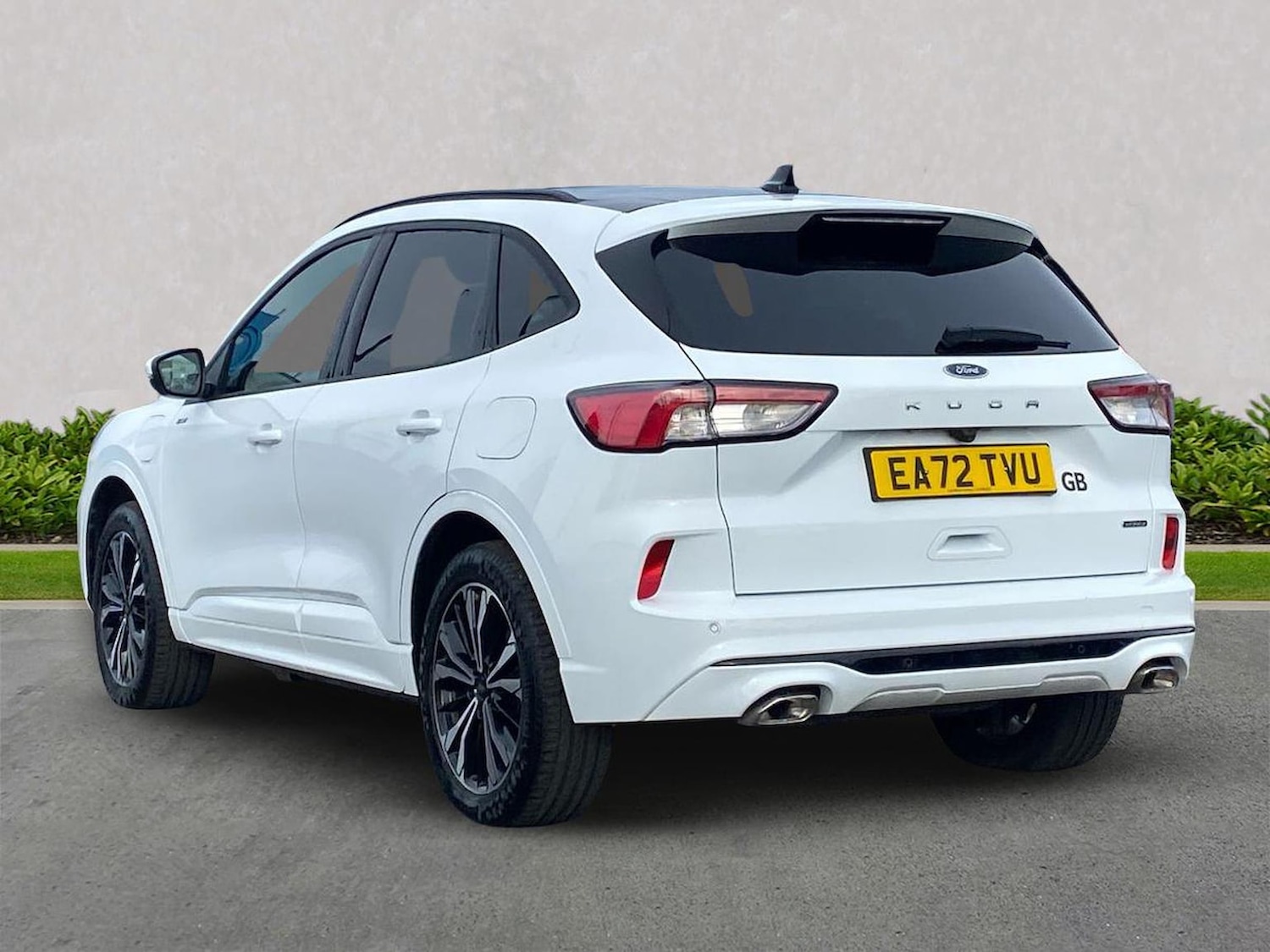 Used Ford Kuga 2023 for sale - 76374354: Photo 2