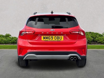 Used Ford Focus 2020 for sale - 76310108: Photo 4