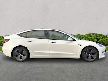 Used Tesla Model 3 2021 for sale - 77629381: Photo