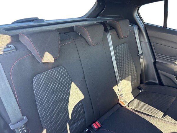 Used Ford Focus 2023 for sale - 76198412: Photo 16