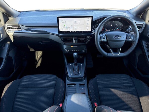Used Ford Focus 2023 for sale - 76198412: Photo 8