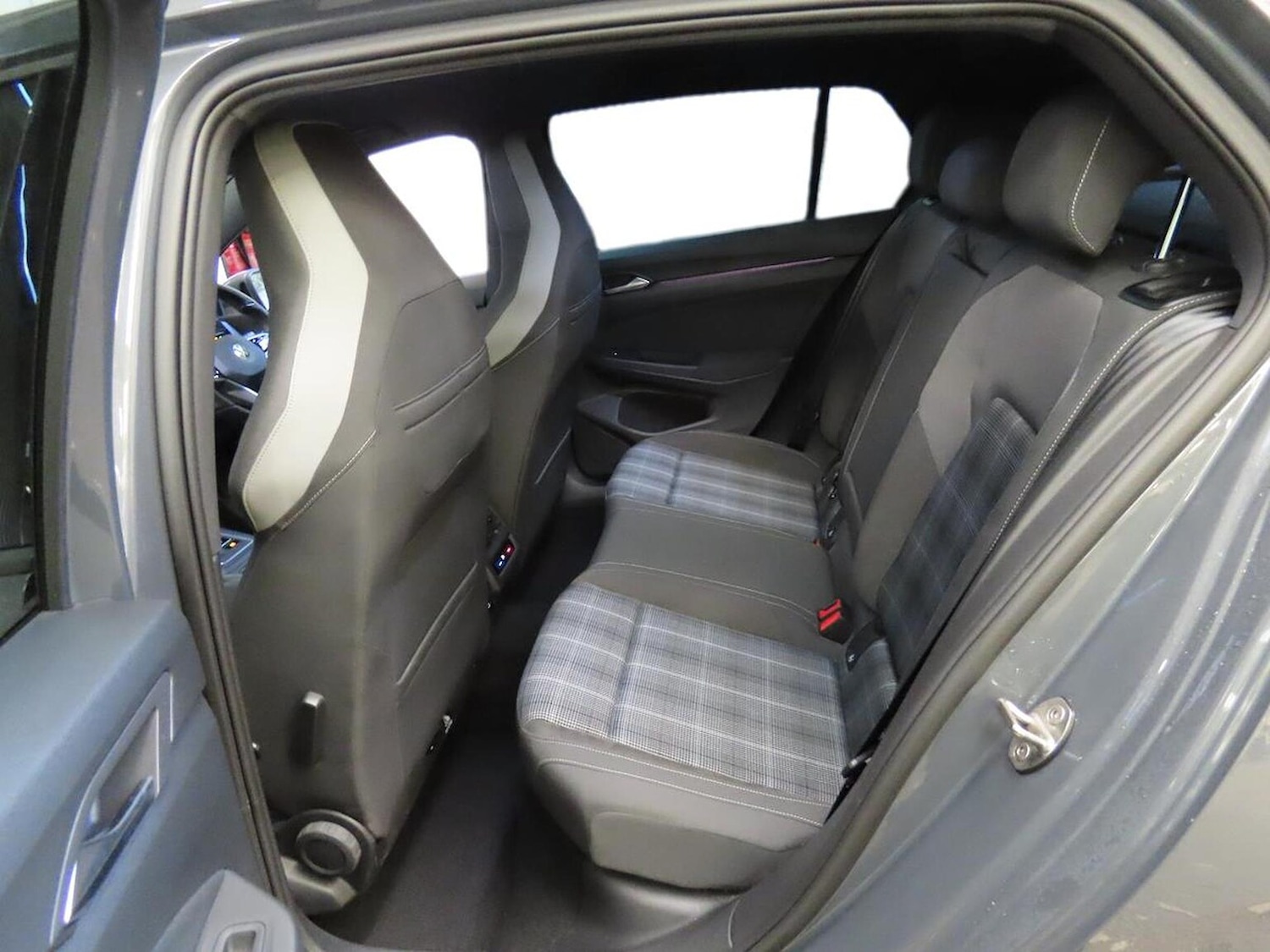 Used Volkswagen Golf 2021 for sale - 76497236: Photo 8