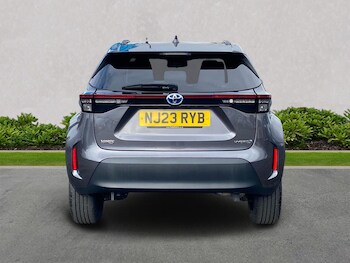 Used Toyota Yaris Cross 2023 for sale - 78332558: Photo