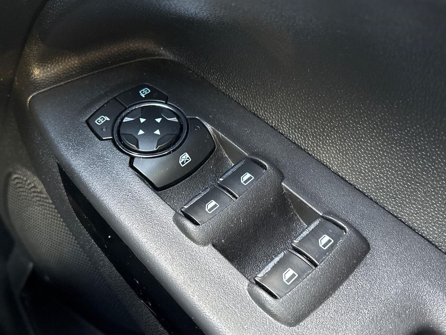 Used Ford Ecosport 2022 for sale - 76643591: Photo 21