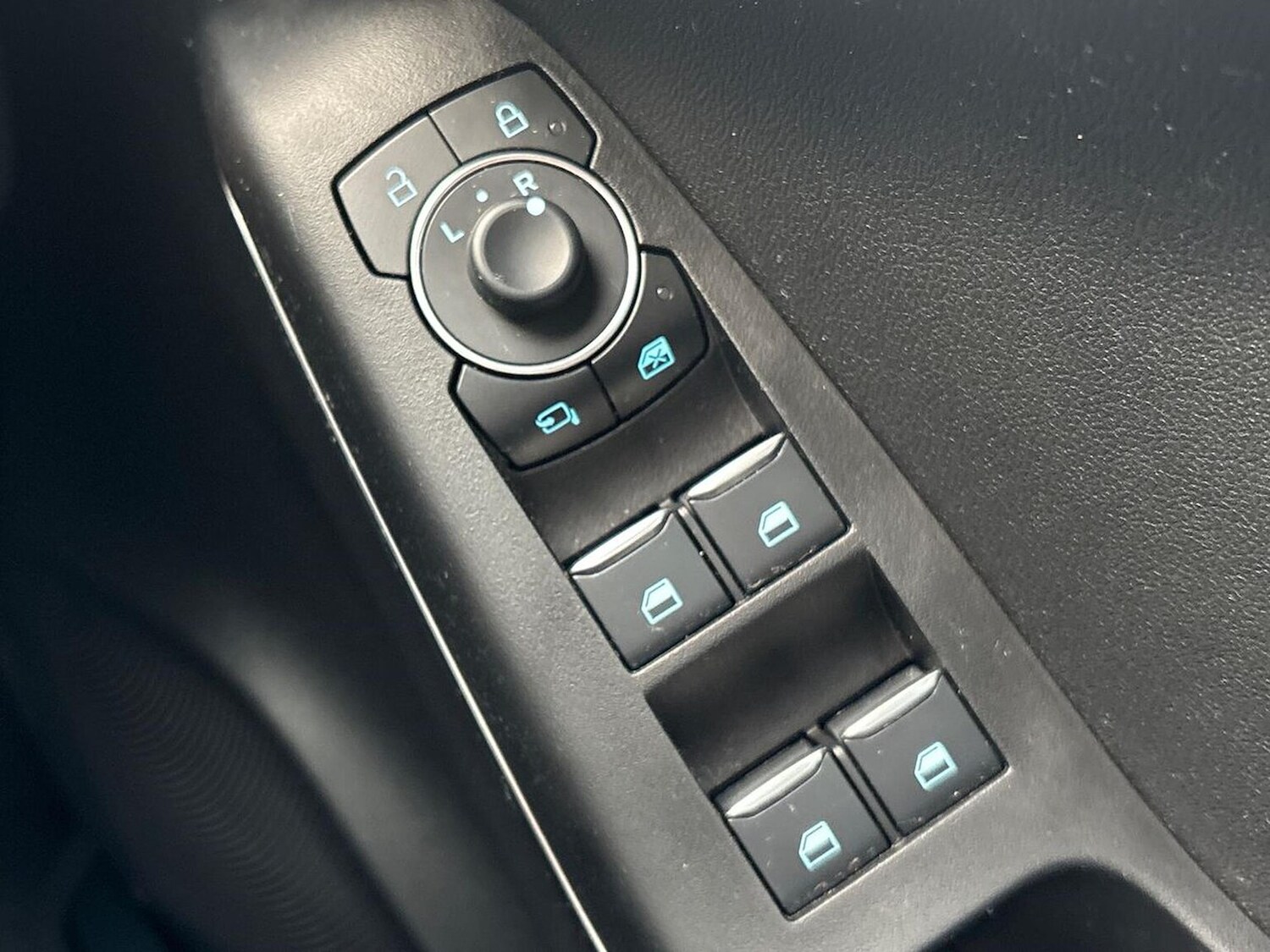 Used Ford Puma 2023 for sale - 76662964: Photo 20