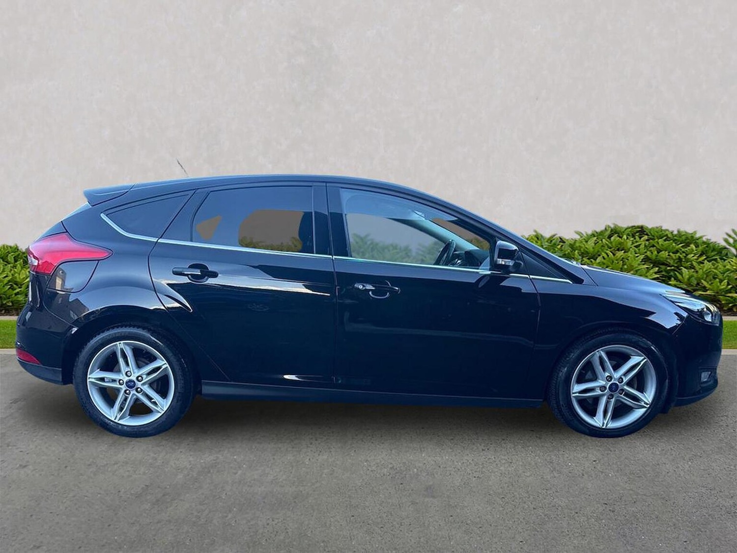 Used Ford Focus 2016 for sale - 76407363: Photo 3