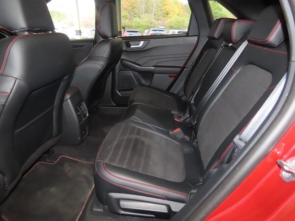 Used Ford Kuga 2023 for sale - 76299455: Photo 10