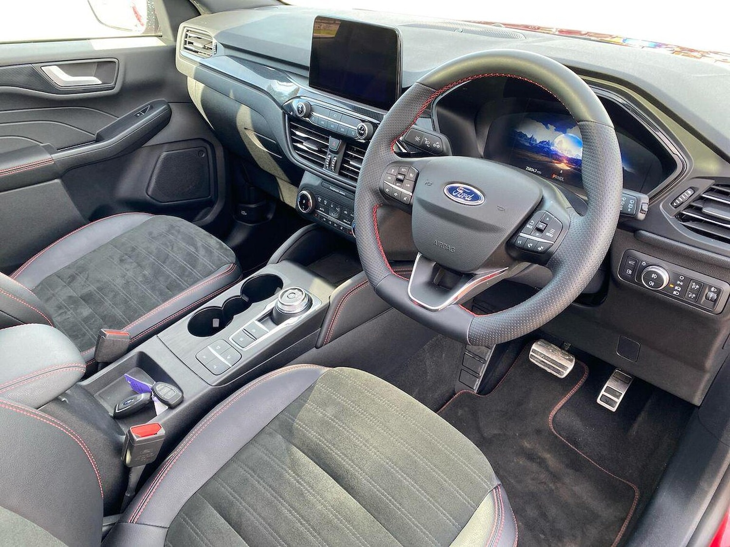 Used Ford Kuga 2023 for sale - 76299455: Photo 15