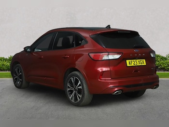 Used Ford Kuga 2023 for sale - 76299455: Photo 2
