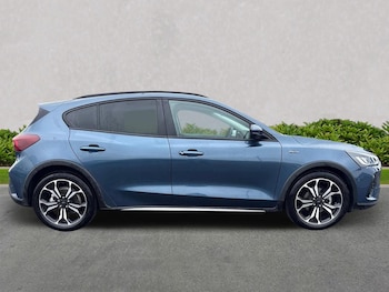 Used Ford Focus 2024 for sale - 75505480: Photo
