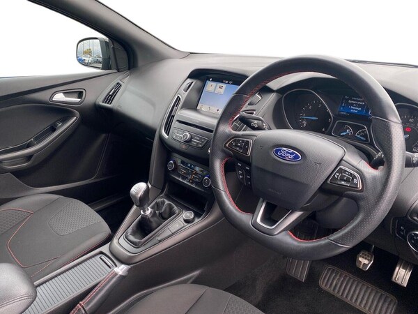Used Ford Focus 2018 for sale - 76320734: Photo 14